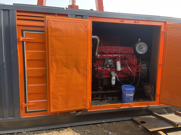 班玛哪些因素会影响 200KW 柴油发电机的燃油消耗率？