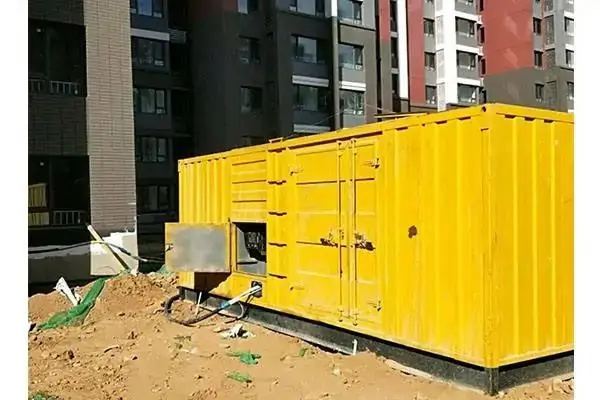 班玛发电机租赁中燃油压力过低会对发动机的哪些部件造成损坏？